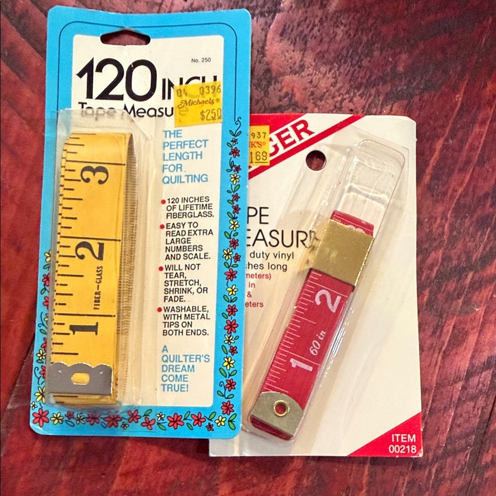Singer Yellow and Red Tape Measure Set